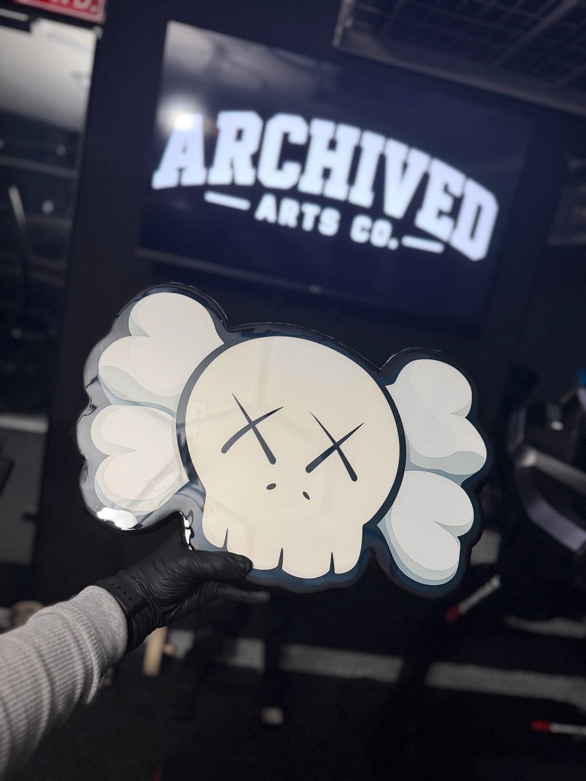 KAWS HEAD - GRAY