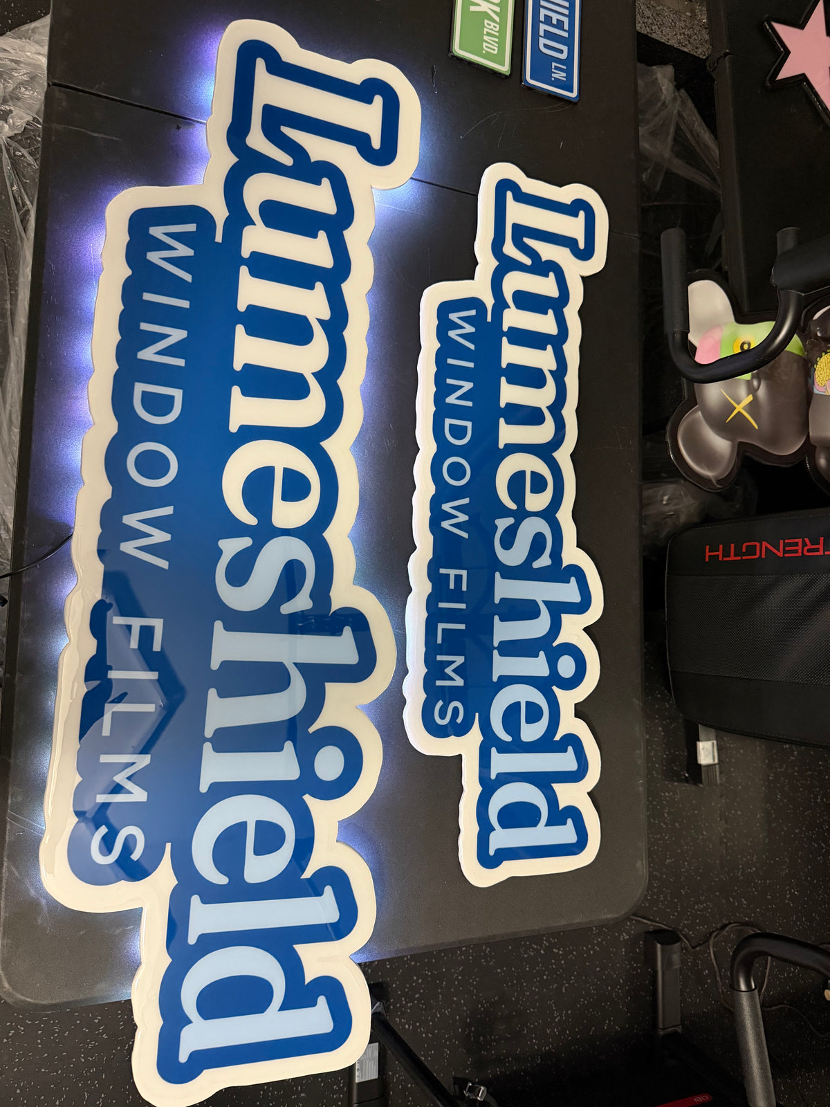 CUSTOM LOGO DIE-CUT BUSINESS SIGN