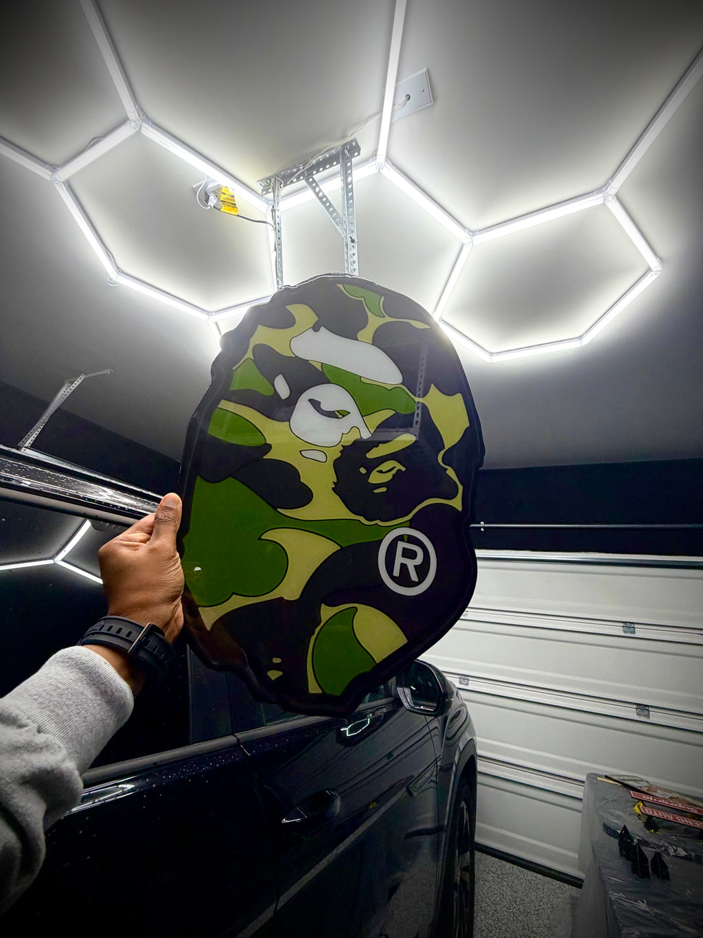 GREEN CAMO APE HEAD
